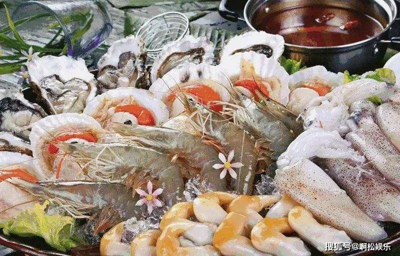 立秋后吃海鲜，建议：少吃螃蟹和大虾，多吃这3样，营养高价格低
