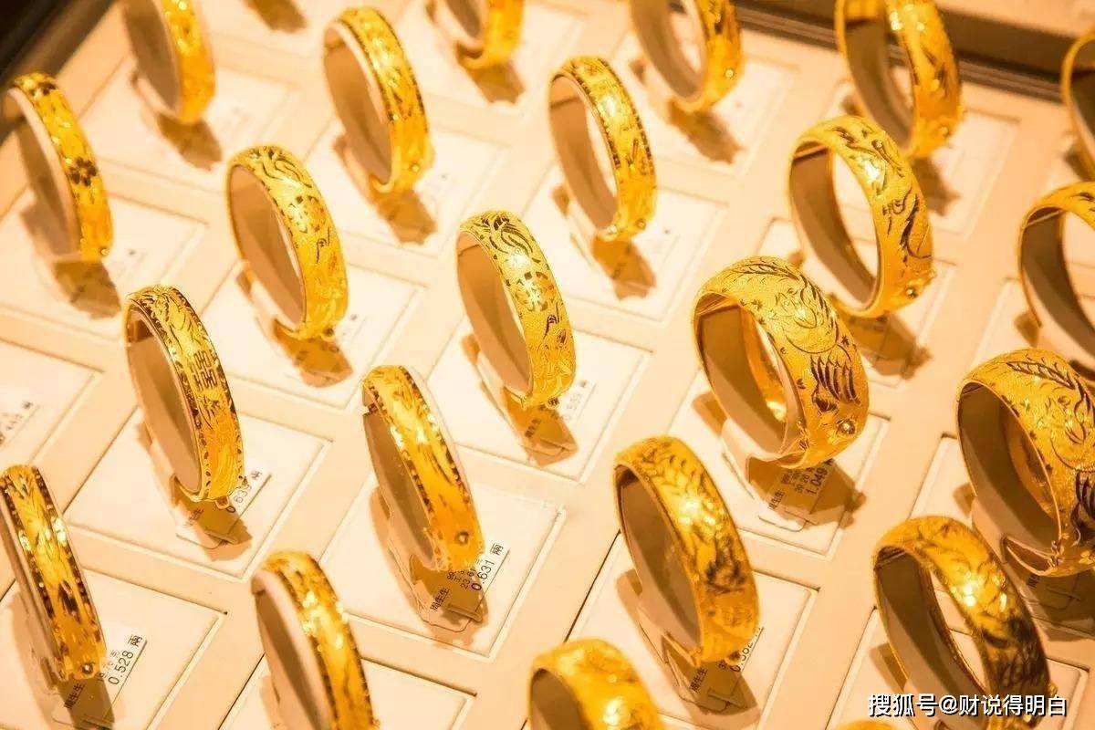 金店里黄金多少钱一克？我以后都不需要再关注