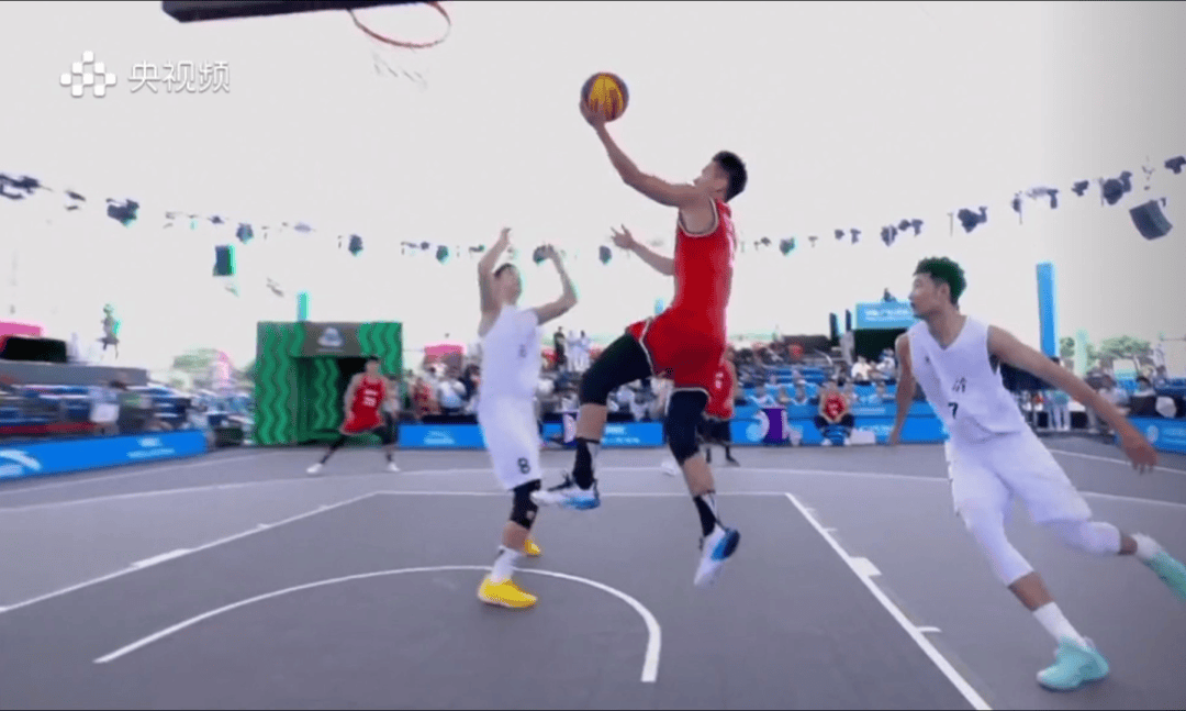 全运会男子三人篮球赛，陈国豪、周泽源代表广东队出战，战胜江苏队取得开门红！