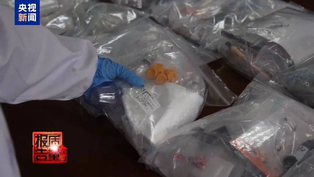 快扔掉！甲醛含量高出上限一倍多，戴防毒面具也不行！