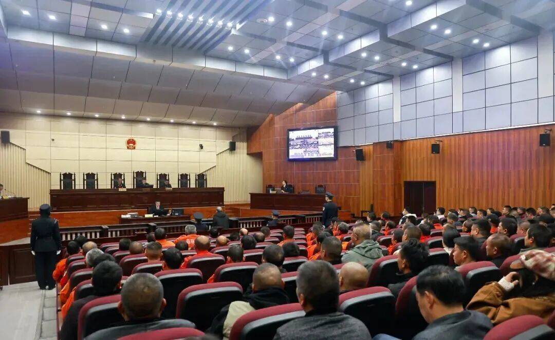 太冲动!75岁老人如此泄愤,被判刑11年!