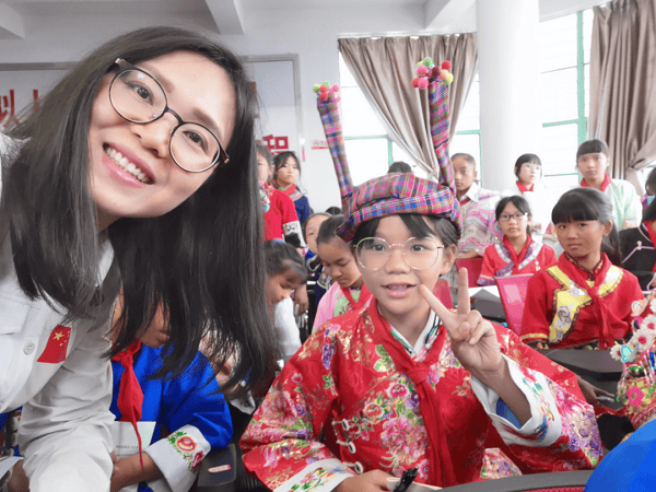 突然爆火！浙大女博士一个月涨粉超50万，“我是过了把瘾”！网友：丝滑入脑……