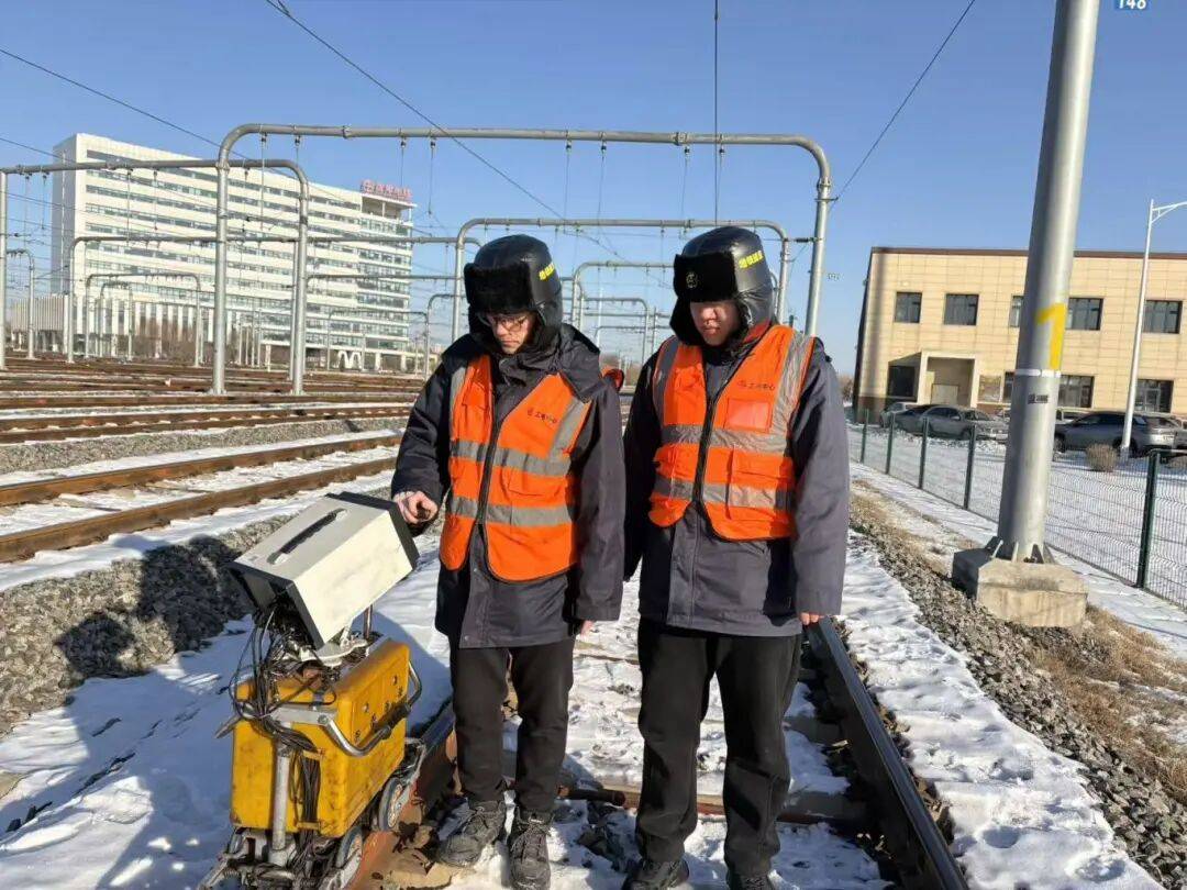 【班组基因 沈阳力量】沈阳地铁“钢轨神探”有一双“火眼金睛”!