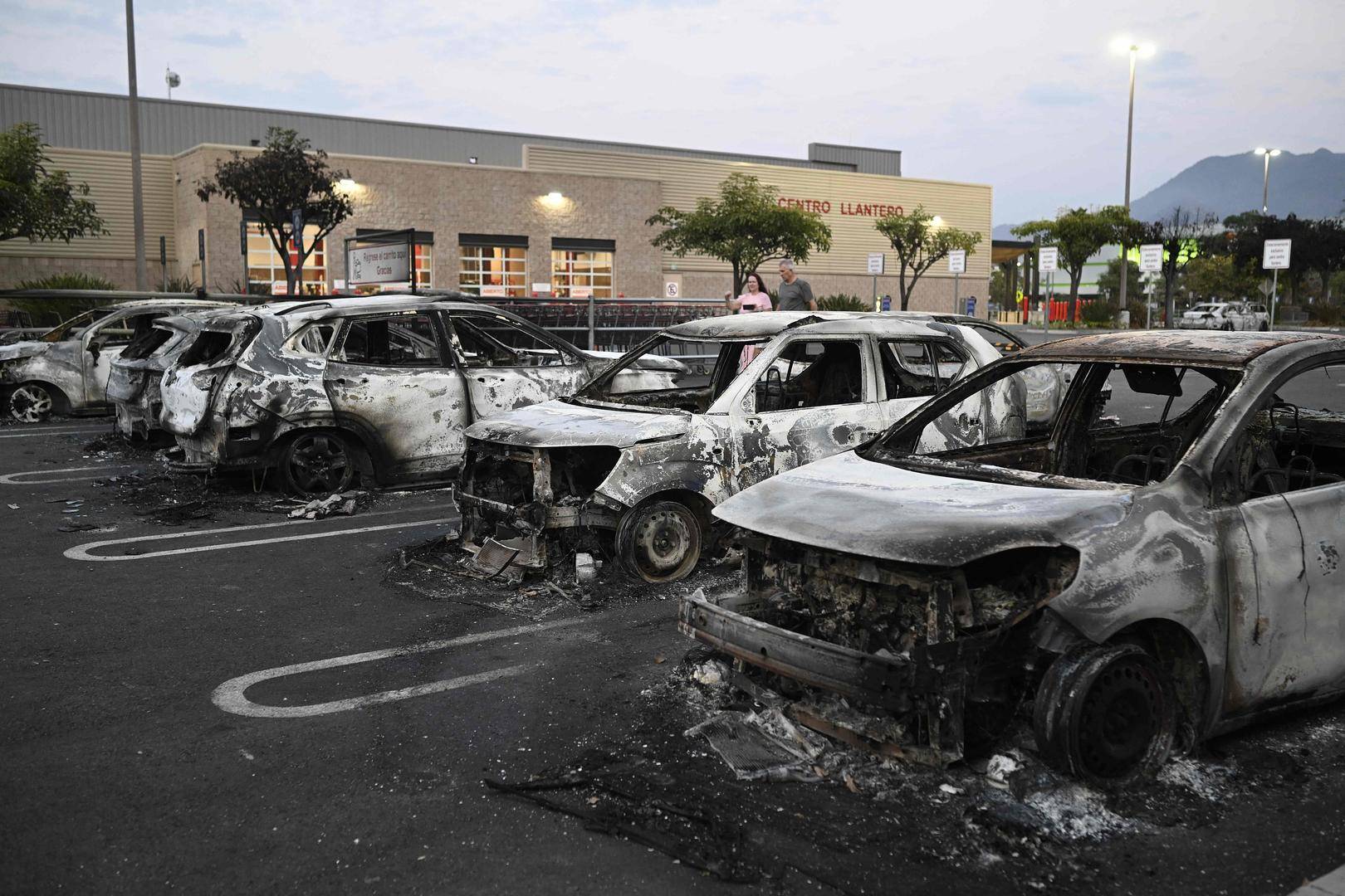 “全球最大毒枭”被击毙细节曝光:情人“带路”到藏身地,25名国民警卫队员激战中阵亡